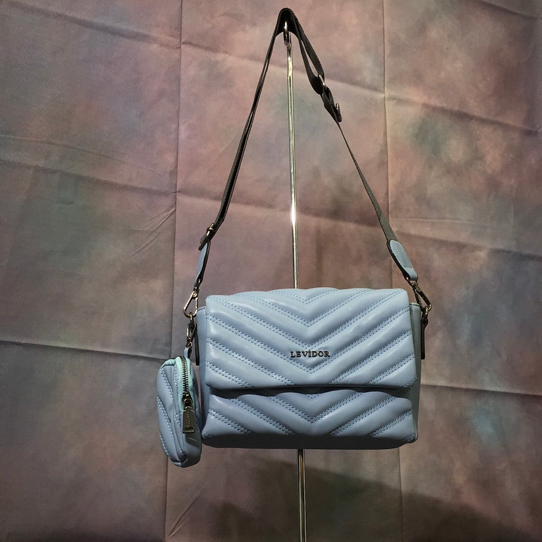 Elegant Levi’dor Clutch – Perfect for Every Occasion
