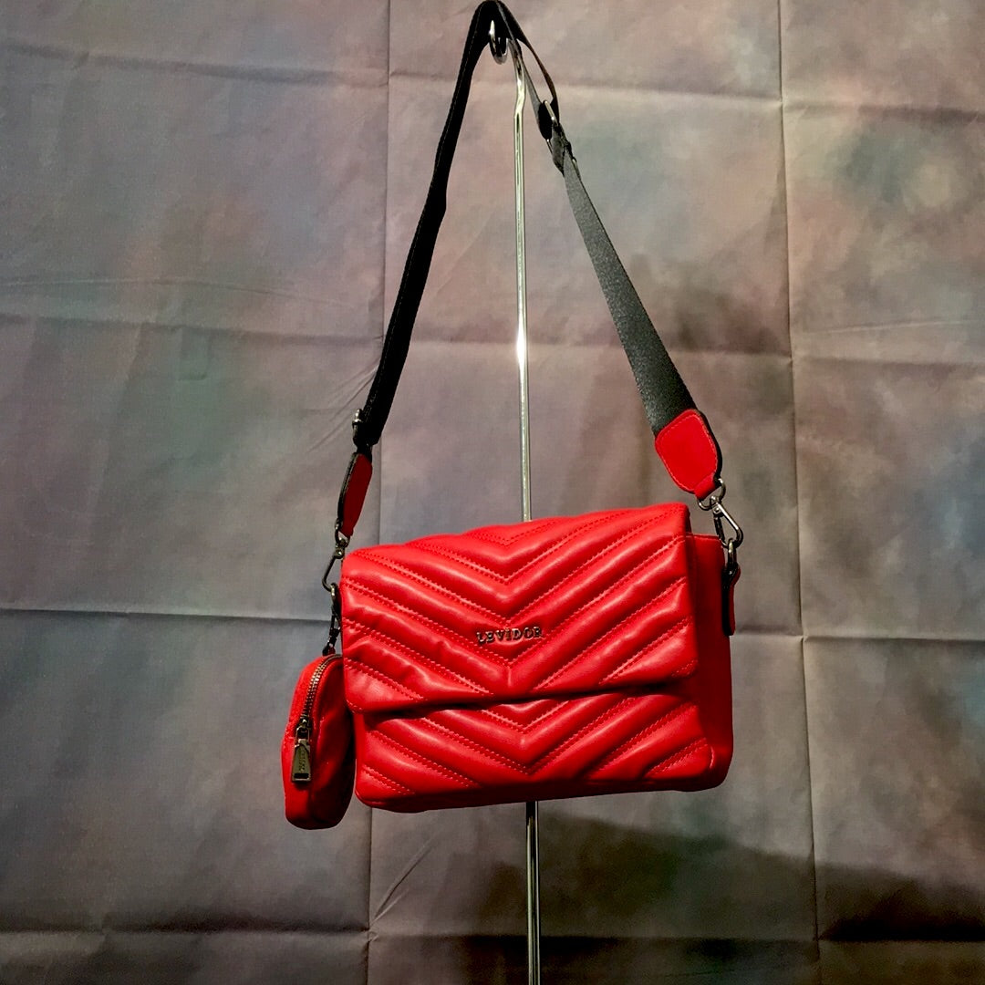 Elegant Levi’dor Clutch – Perfect for Every Occasion