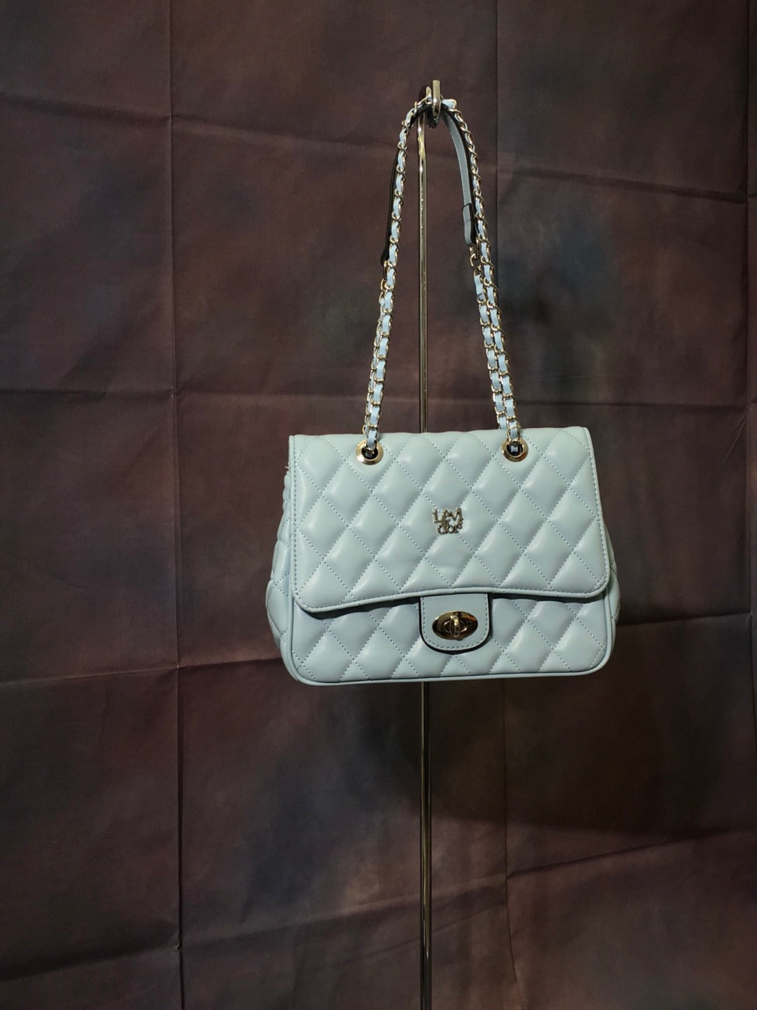 Levi’dor Embellished Clutch - Sparkle with Every Step