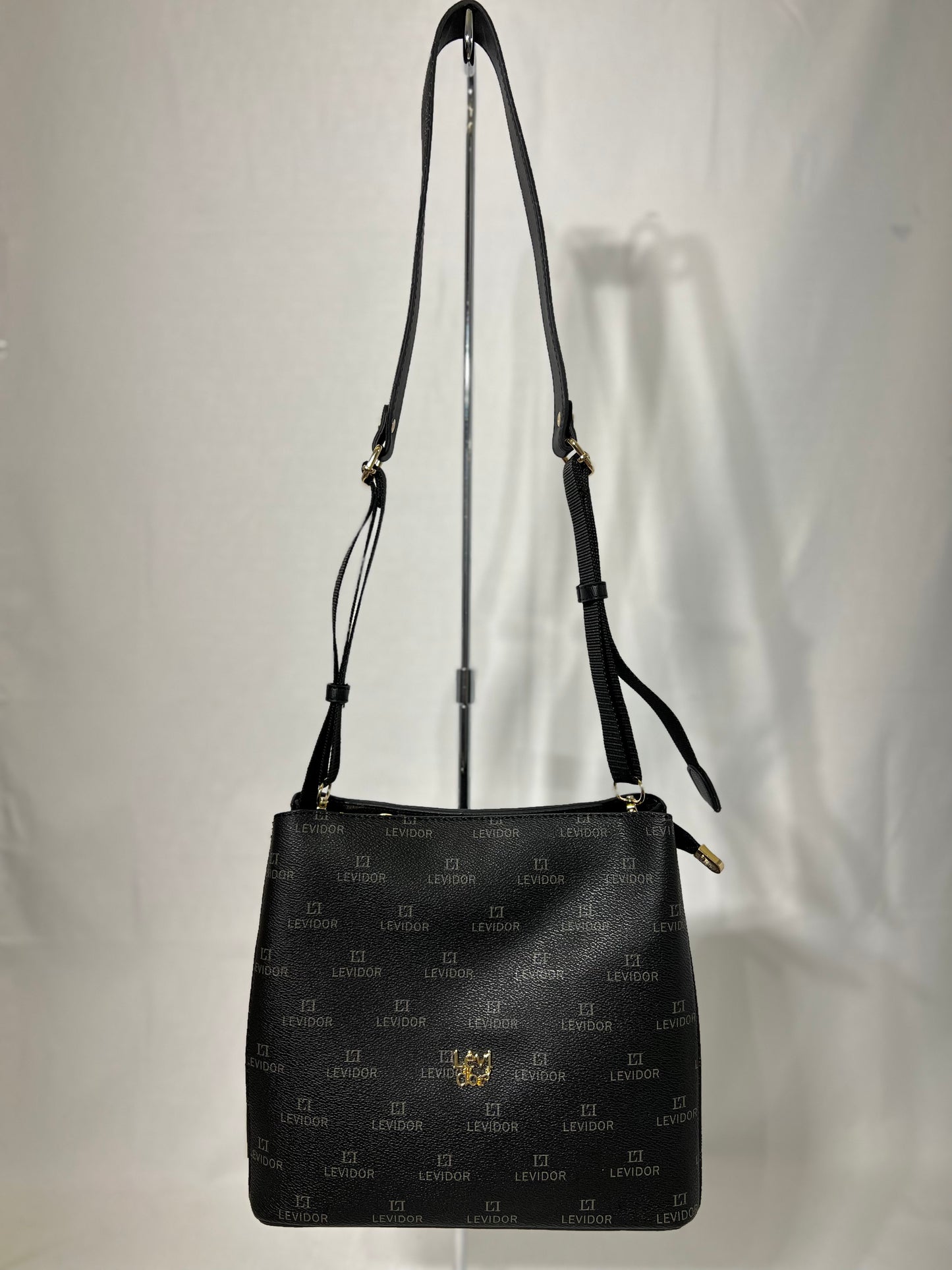 Levi’dor Leather Saddle Bag - Equestrian Inspired Elegance