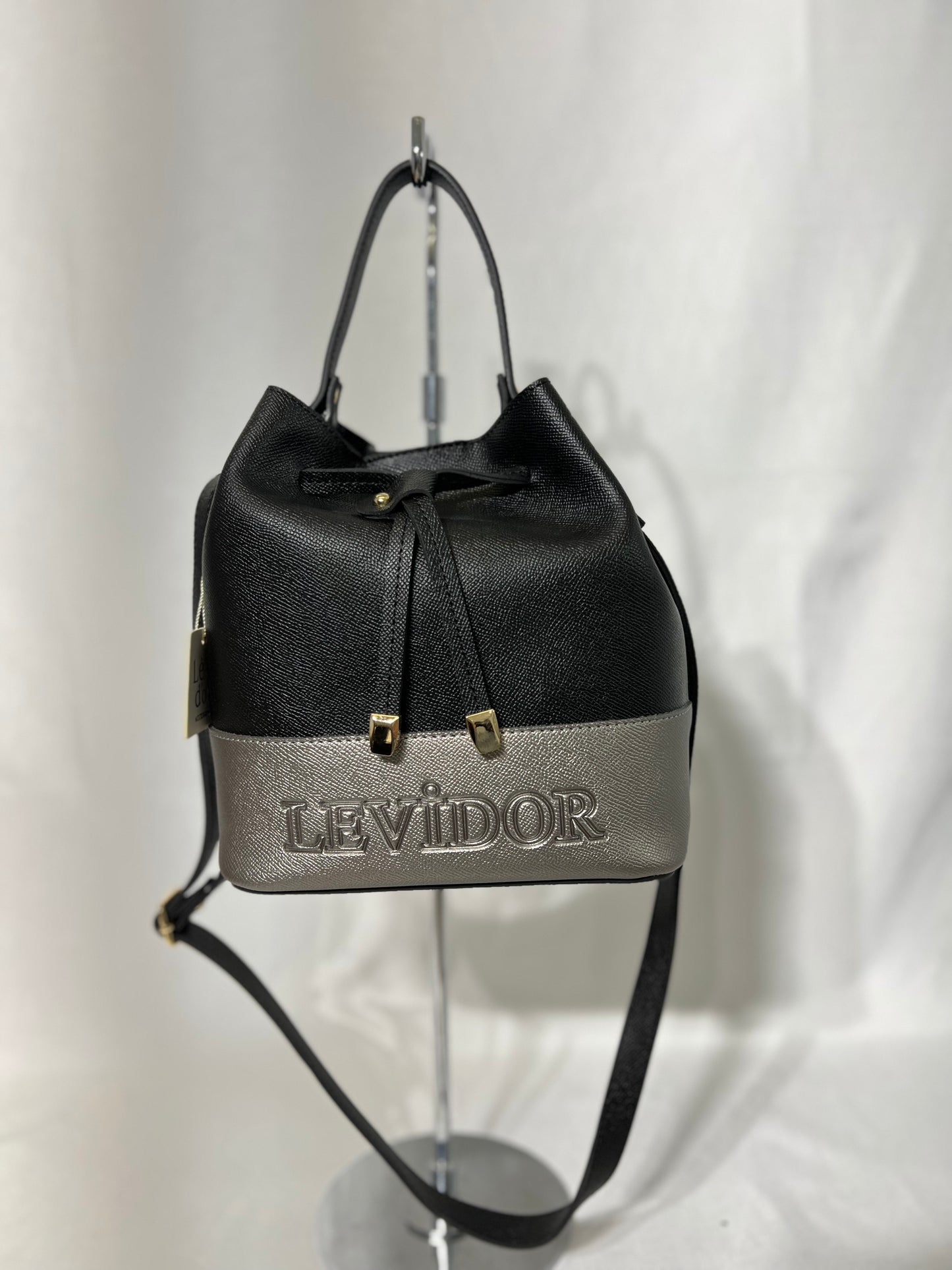 Levi’dor Drawstring Bag - Casual Style, Luxe Feel