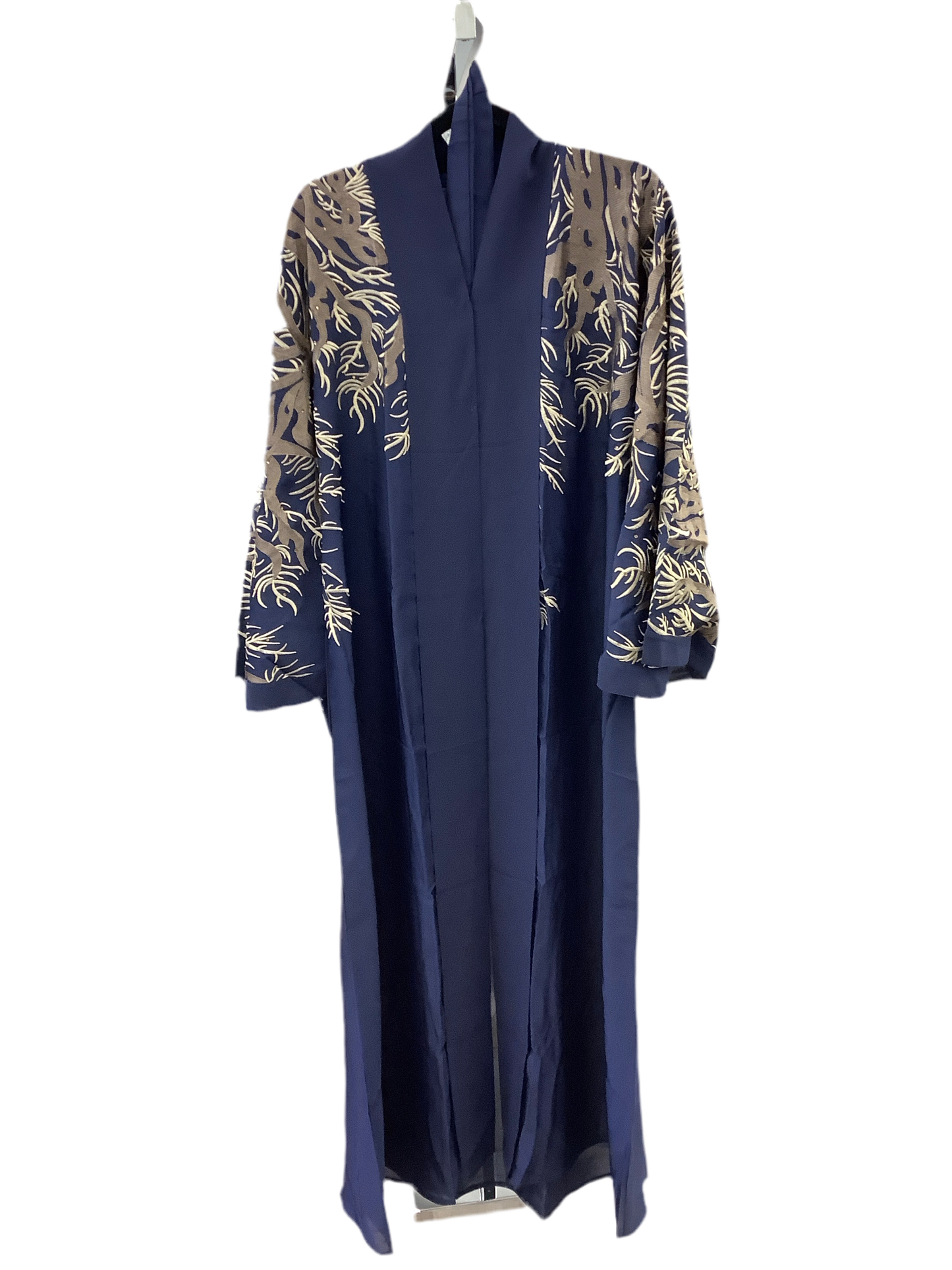 Elegant Front Open Dubai Abaya – Soft Fabric, Sleeve & Back Design