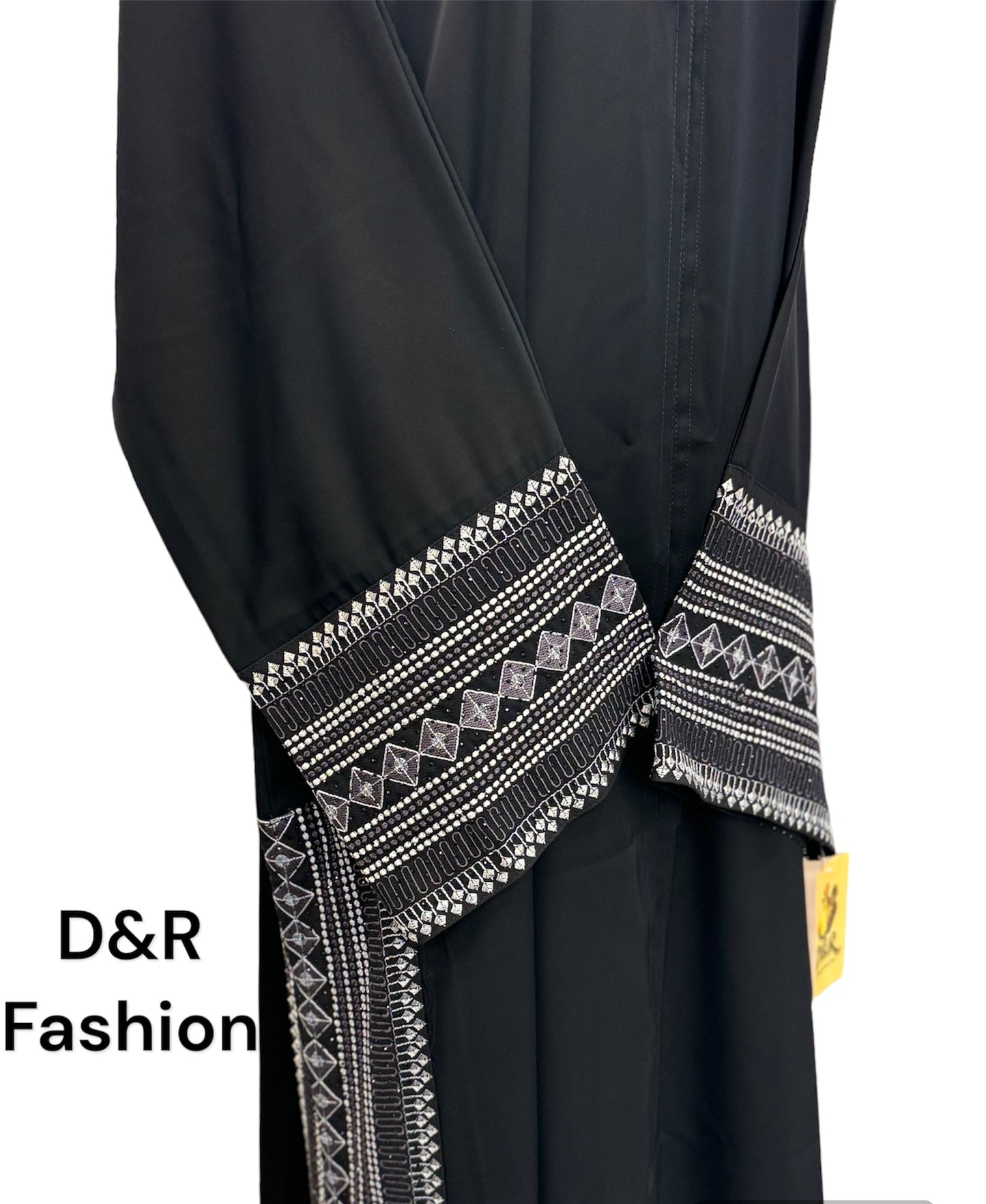 Black open abaya from Dubai made of high-quality fabric