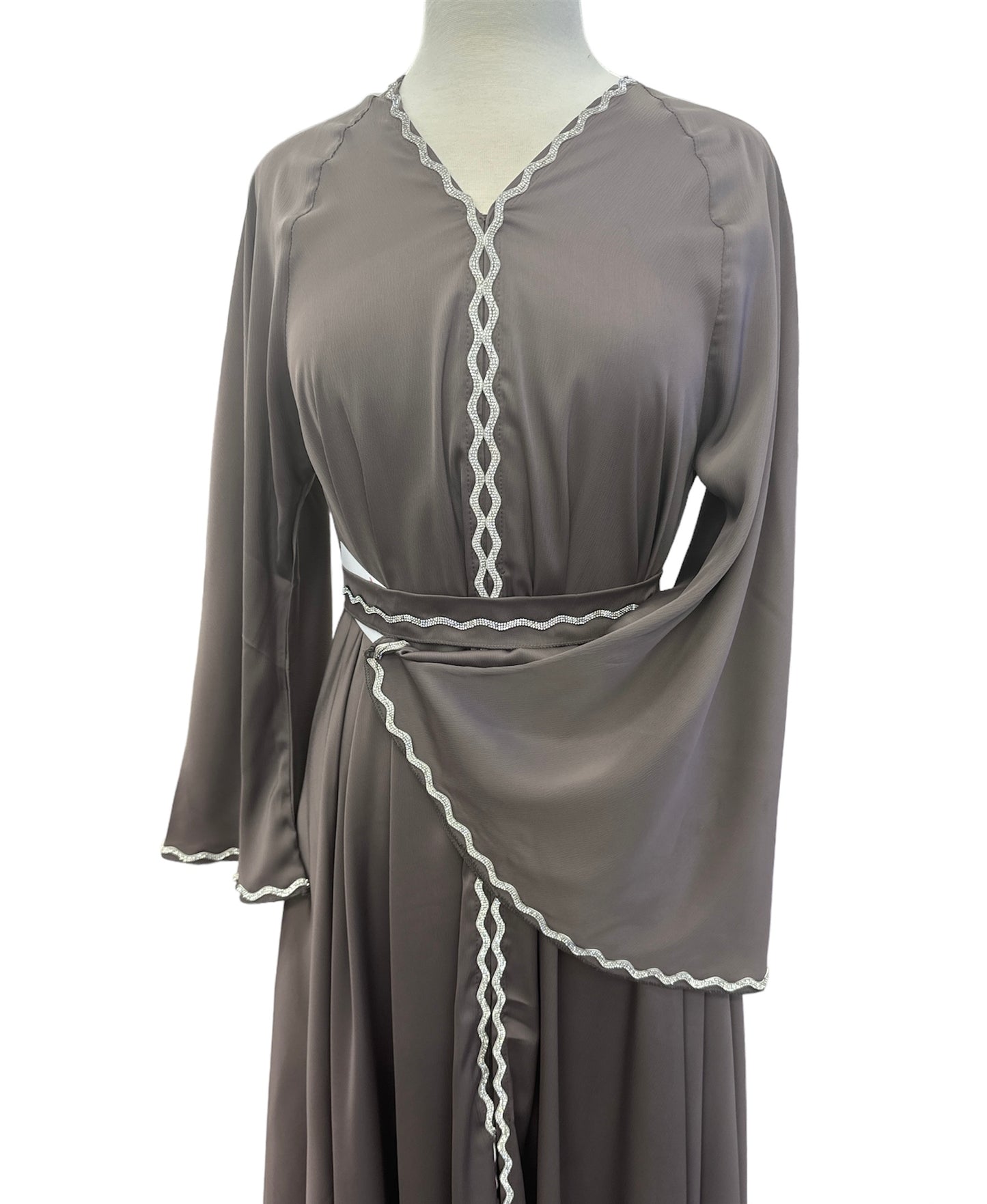 Elegant Open Abaya from Dubai | Silky Flowing Design & Accessories