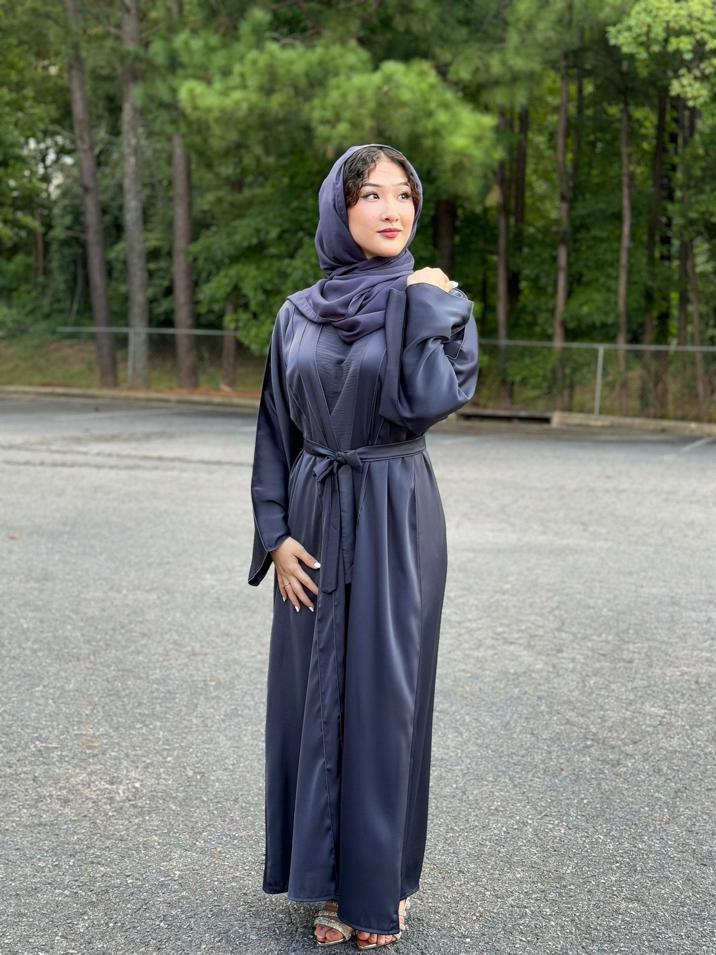 Abaya Emirati with long sleeves two piece Scarf and belt