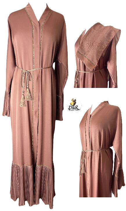 Elegant Open Dubai Abaya Set with Gold Stripe Accents