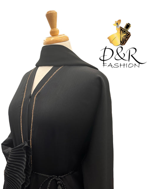 Elegant Open Dubai Abaya Set with Gold Stripe Accents