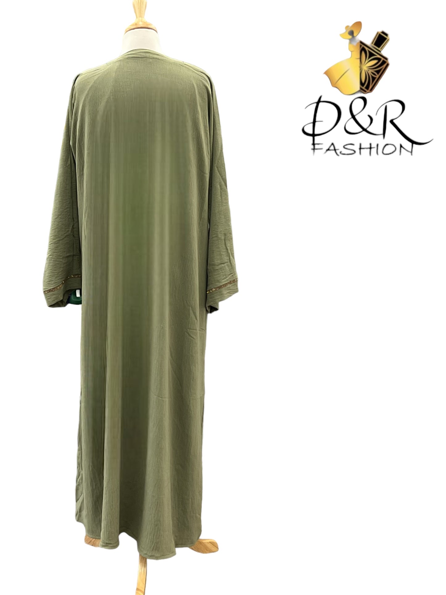 Elegant Two-Piece Abaya with Golden Accents - Luxurious Dubai Abaya Fashion