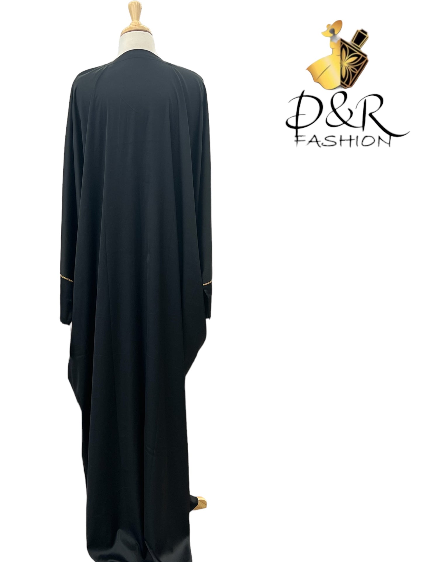 Discover our exquisite Open Abaya from Dubai with stunning golden ribbon