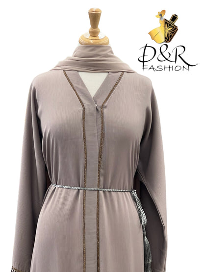 Elegant Open Dubai Abaya Set with Gold Stripe Accents