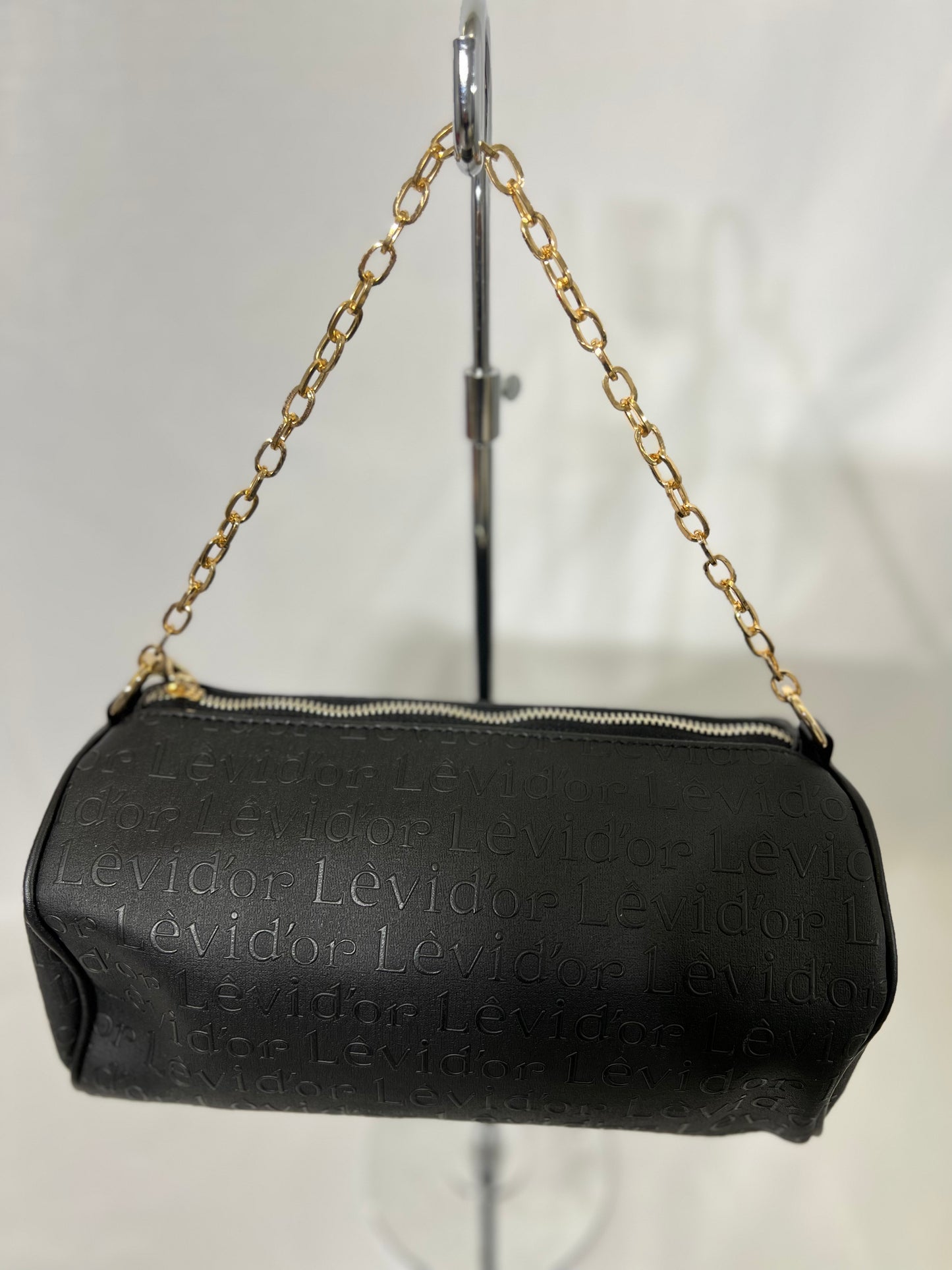 The Levi'dor Mini Bag – Small in Size, Big on Style