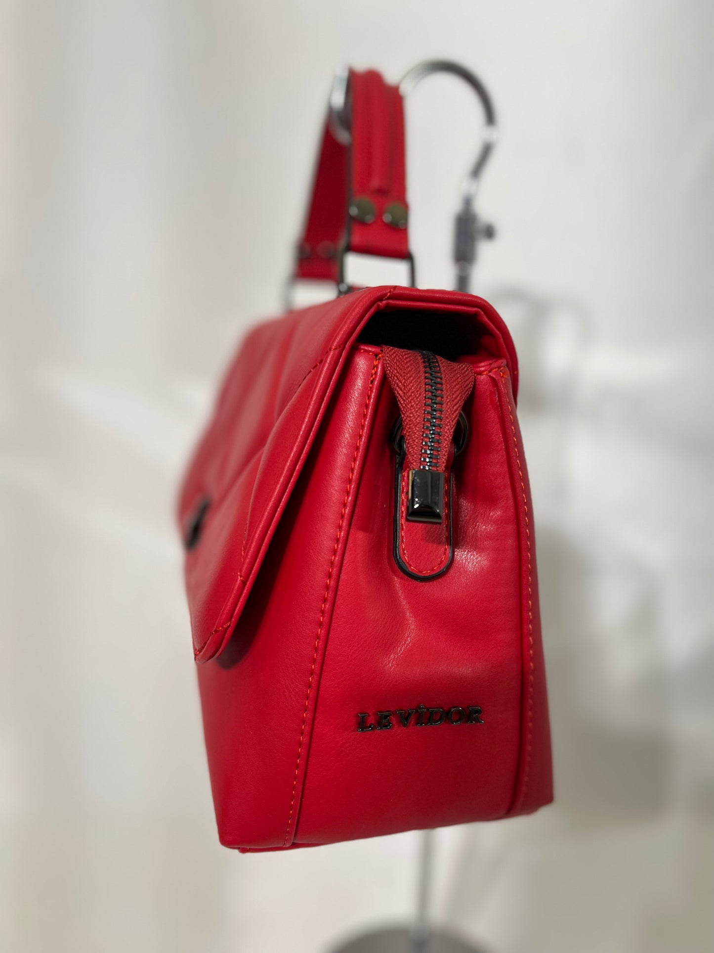 Levi’dor Structured Purse - Bold Angles, Sharp Style