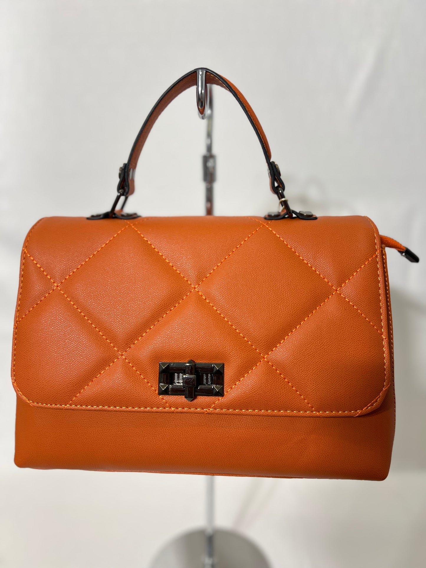 Levi’dor Structured Purse - Bold Angles, Sharp Style